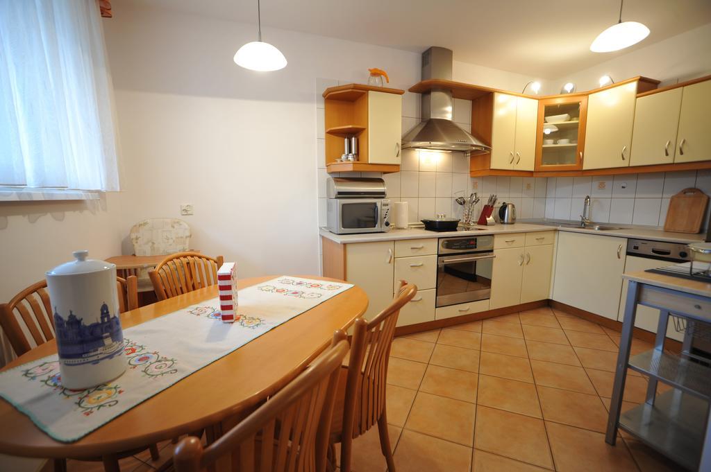 Apartament Tais Вроцлав Экстерьер фото